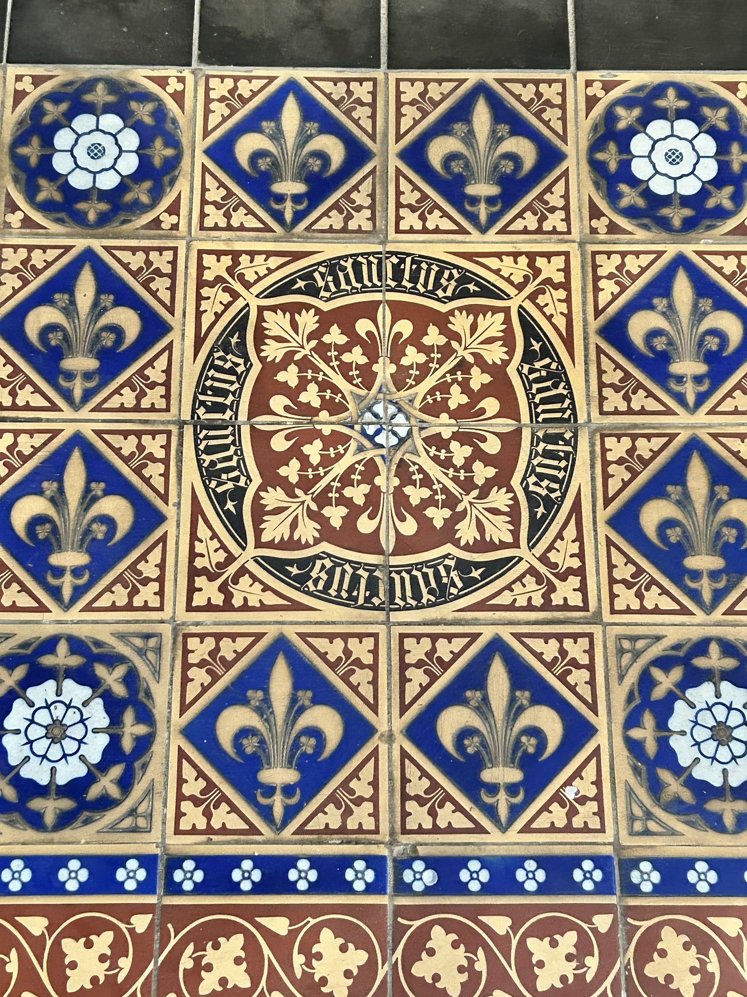 An Introduction to Encaustic Tiles